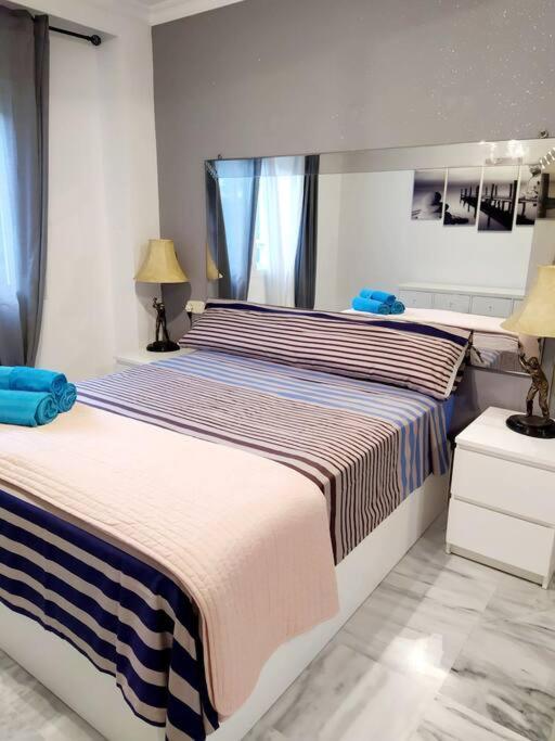 Apartamento Deluxe Puerto Banus Apartment Marbella Ngoại thất bức ảnh